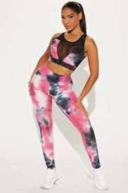 The Best Assets SET Textured Tie
Dye Active Leggings - Black/Red
Size: L